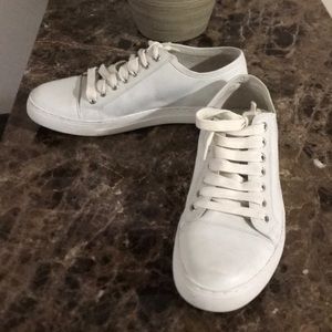 Men’s Kenneth Cole Sneakers 7M